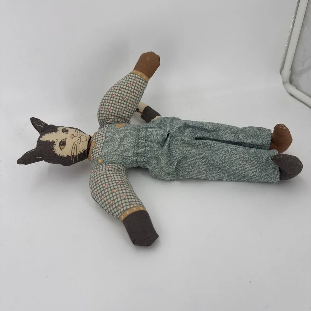 Vintage Cottagecore Handmade‎ Fabric Doll 